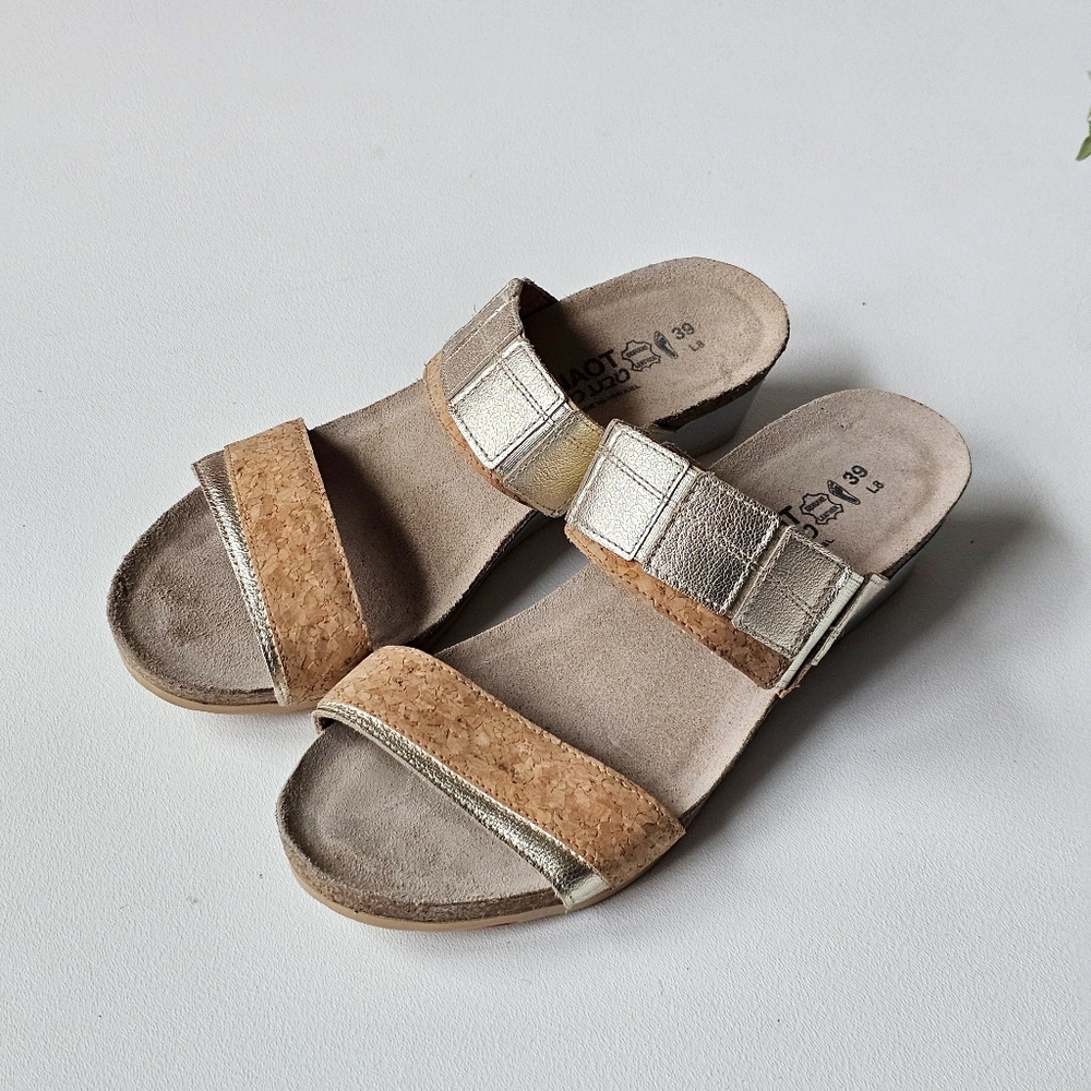 NAOT Royalty Cork Banded Wedge Slide Sandals Gold EU 39 US 8 Comfort - Picture 5 of 14